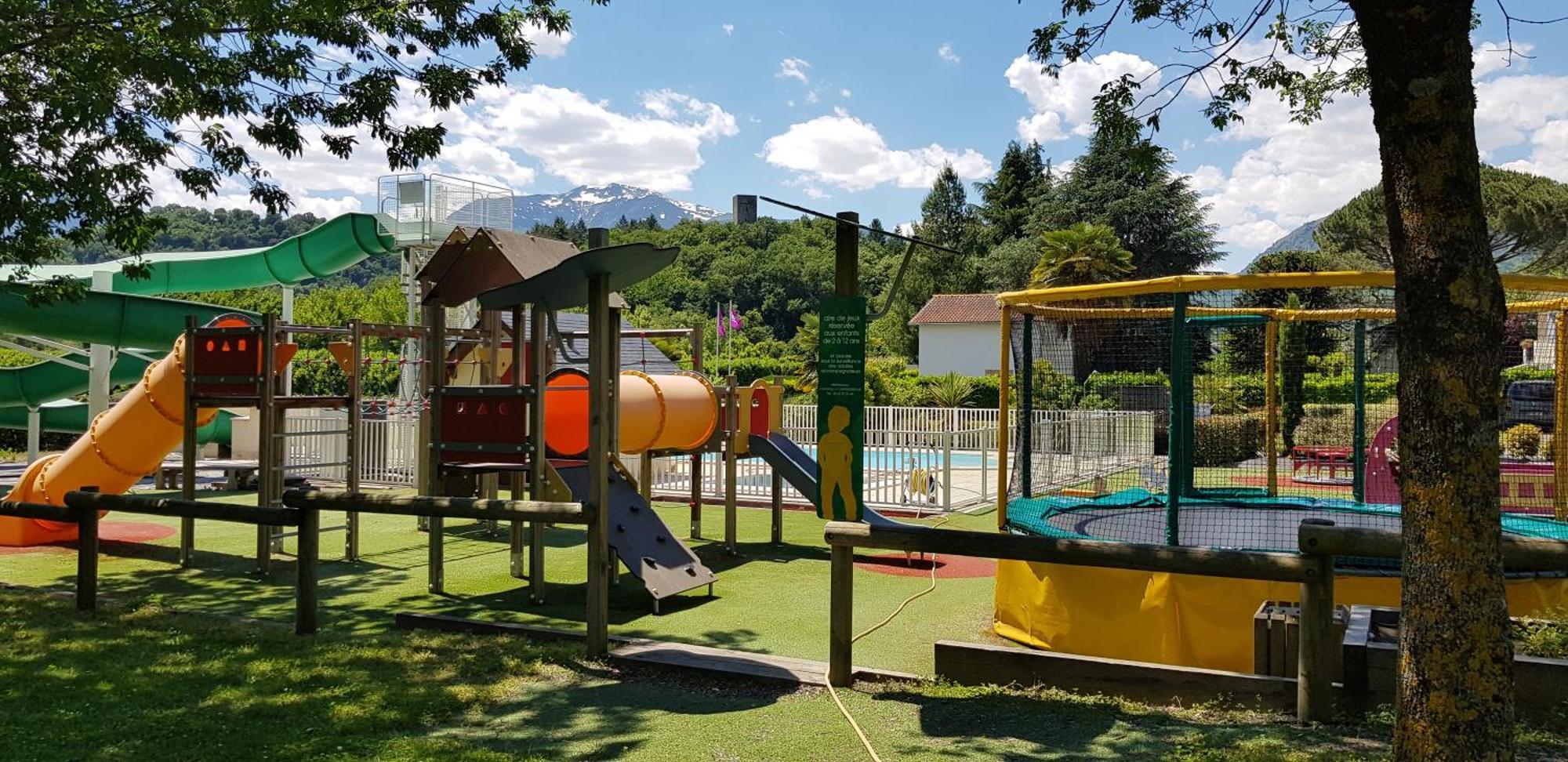 Camping Familial - Parc Aquatique - Grande Aire De Jeux A La Montagne Agos-Vidalos Kültér fotó